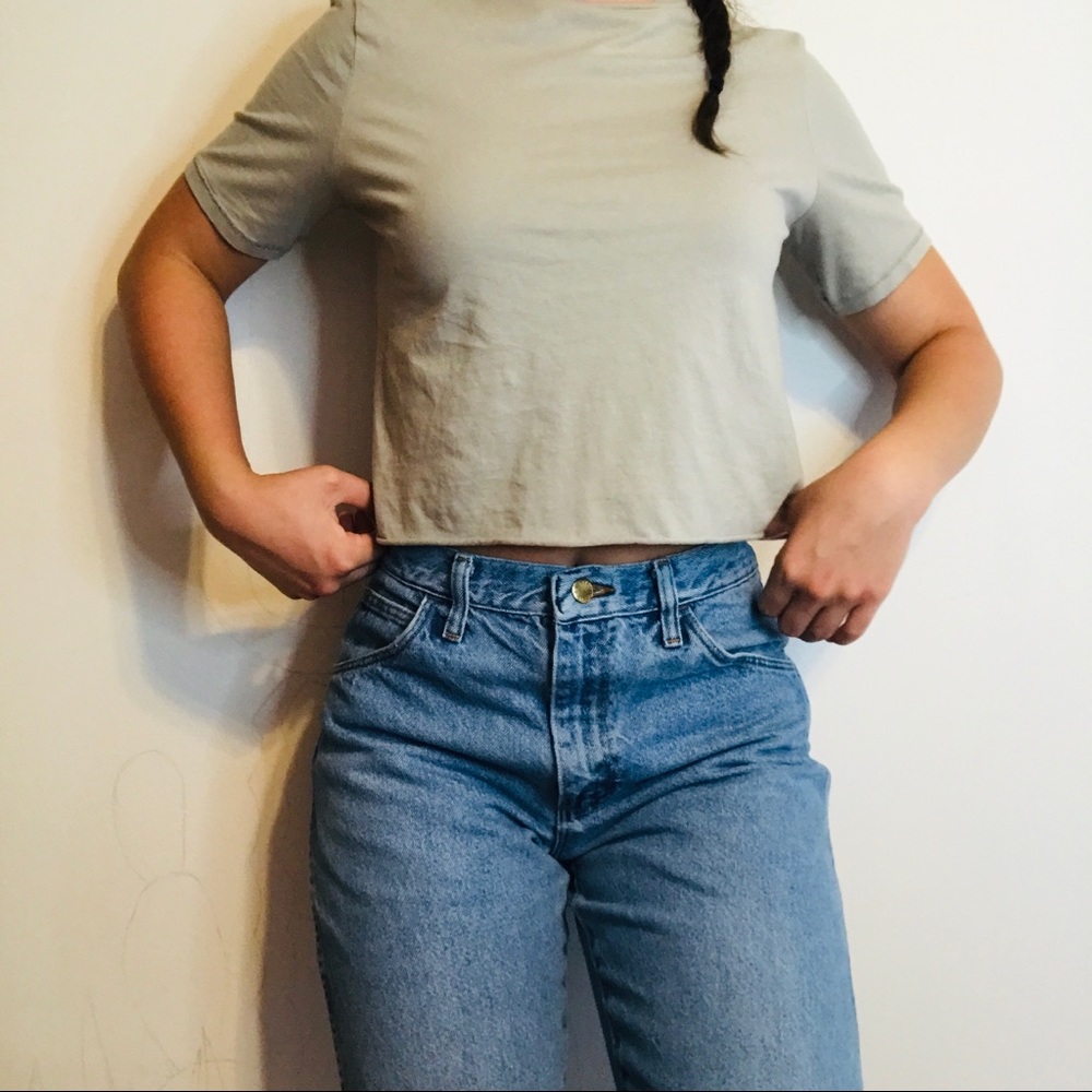 Basic Grey Crop Top